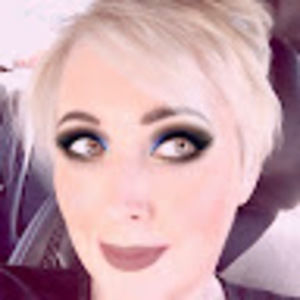 Meet your Posher, Kara